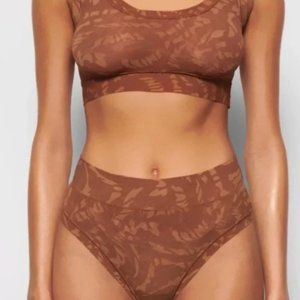 Skims Summer Mesh Briefs Latte Swirl